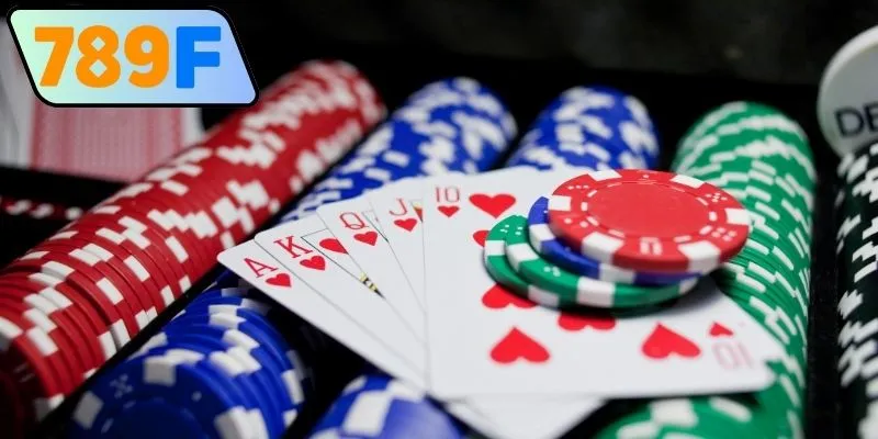 Cách Đánh Phỏm Rắn Và Bí Quyết Bách Thắng Cho Người Mới 3 Cách phát bài Poker chi tiết