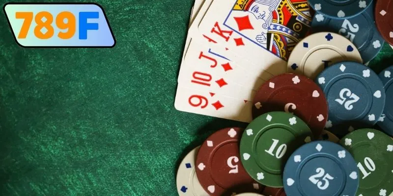 Cách Đánh Phỏm Rắn Và Bí Quyết Bách Thắng Cho Người Mới 2 Hướng dẫn cách chơi bài Poker chi tiết